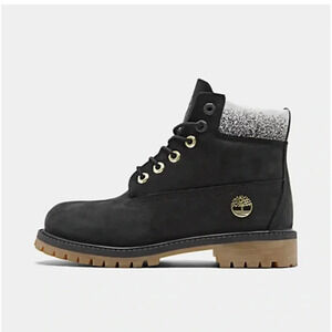 Junior NBA Toronto Raptors X Timberland Boots - hard to find! Size 13 (boys)